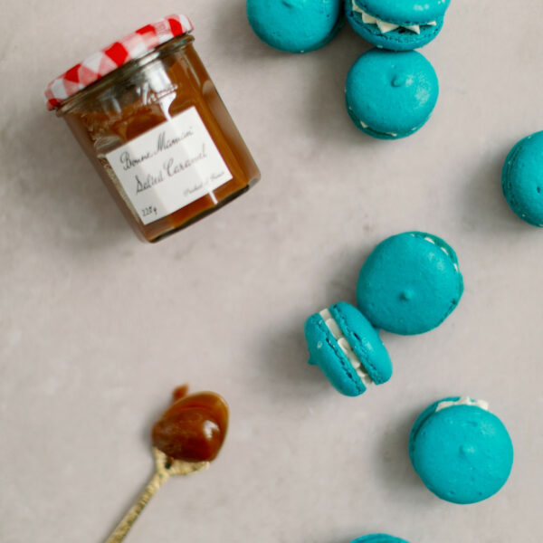 Salted Caramel Macaron