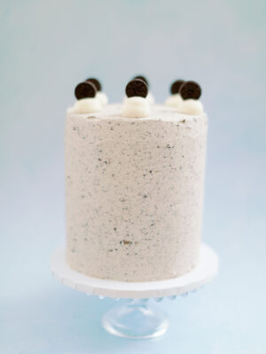 Cookies & Cream Simply Tasty Buttercream Cake