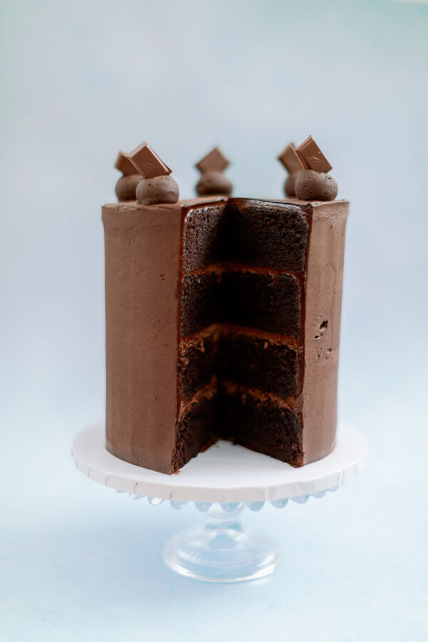 Chocolate Fudge Simply Tasty Cake - Image 2