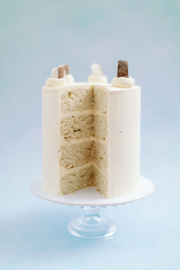 Coconut Simply Tasty Buttercream Cake - Image 2