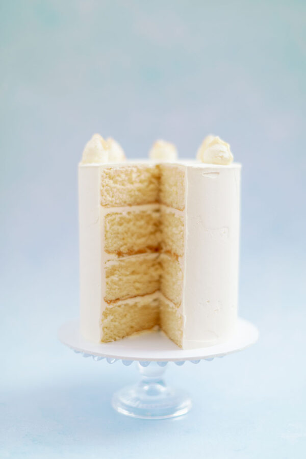 Lemon Simply Tasty Buttercream Cake - Image 2