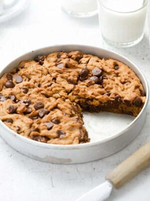 Giant Chocolate Chip Cookie Pie – Children’s Baking Class