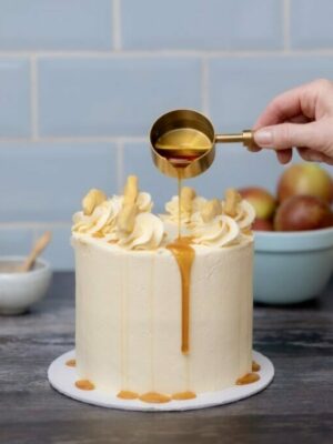 Apple Cinnamon Cake with Maple Syrup – Adult Baking Class